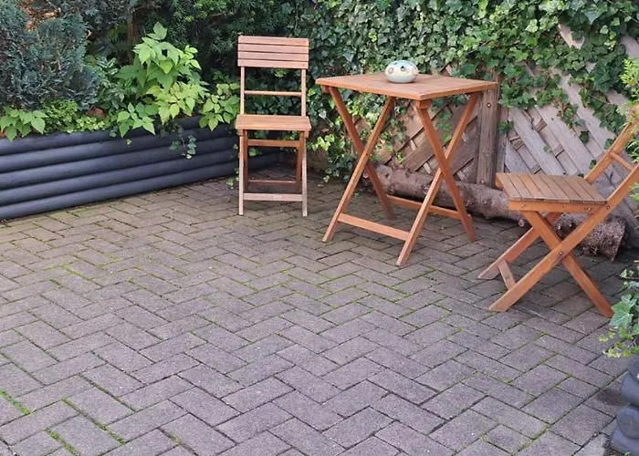 Friedrichsruh * ブラウンラーゲ